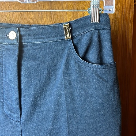 St. John Sport Blue Straight Leg Gold Hardware Jeans - Picture 9 of 14